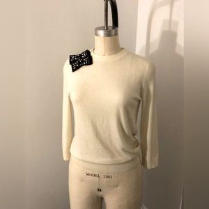 Size small Kate Spade sweater with 2 bows
